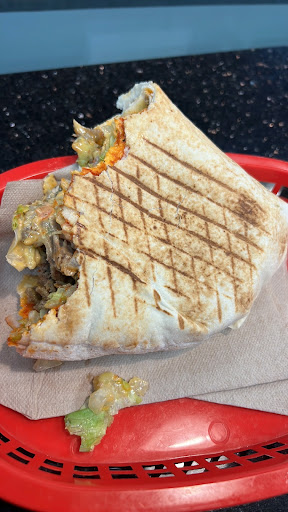 Photo of Donair Dude / Scoopville Ice Cream - 340 Hwy 33 W #2, Kelowna, BC V1X 1X8